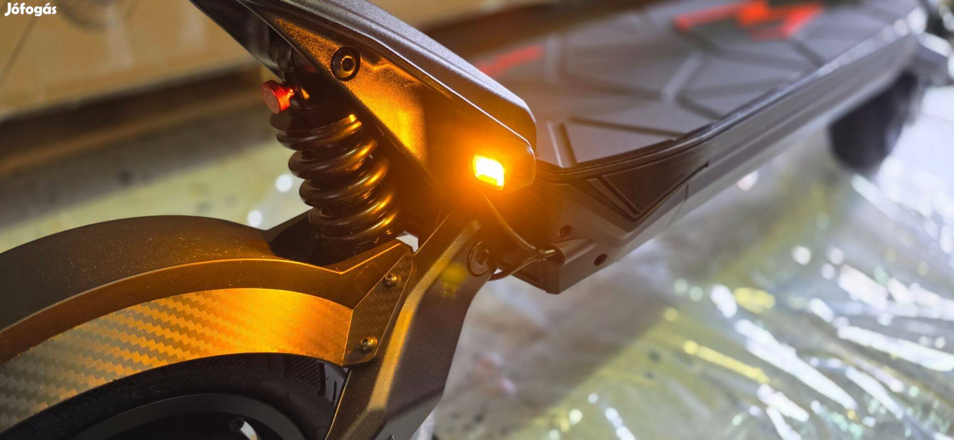 Elektromos roller Kaabo Mantis X új