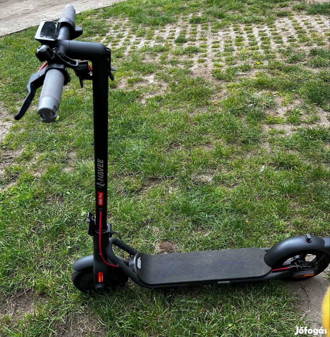 Elektromos roller Navee V50i Pro