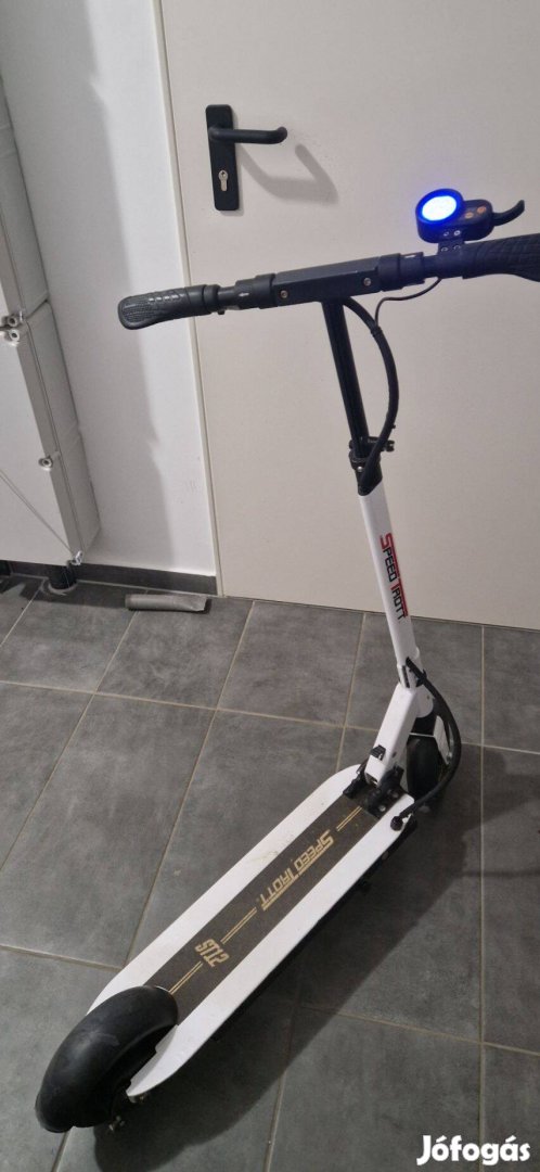 Elektromos roller Speedtrott ST12