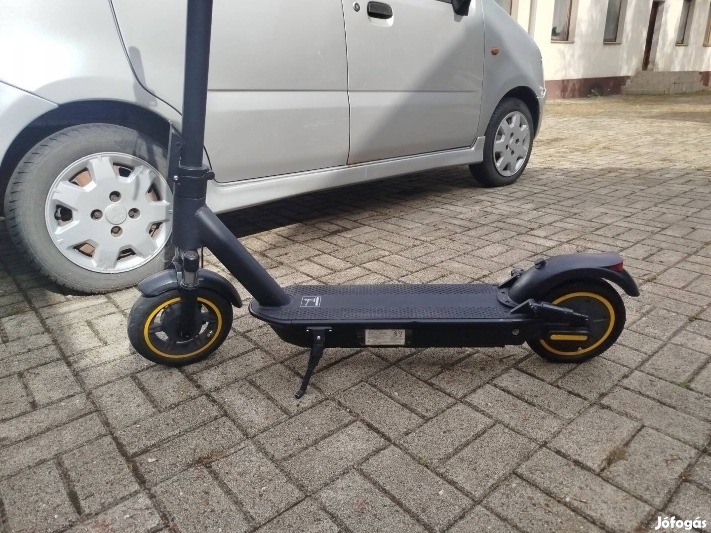 Elektromos roller 