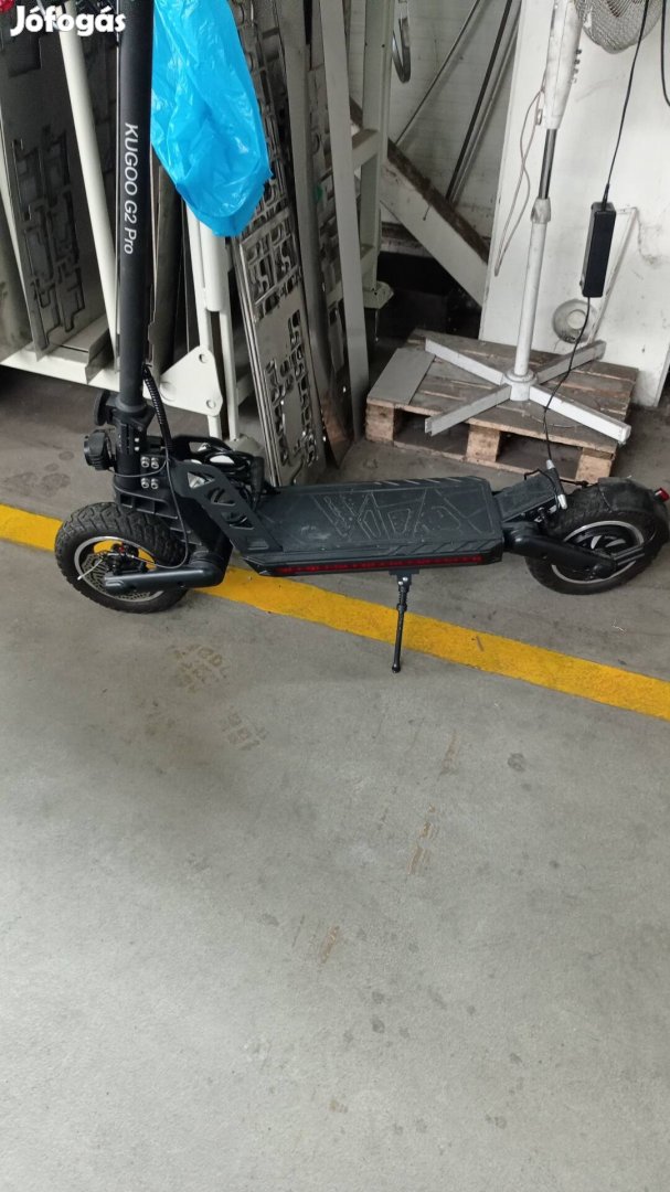 Elektromos roller 