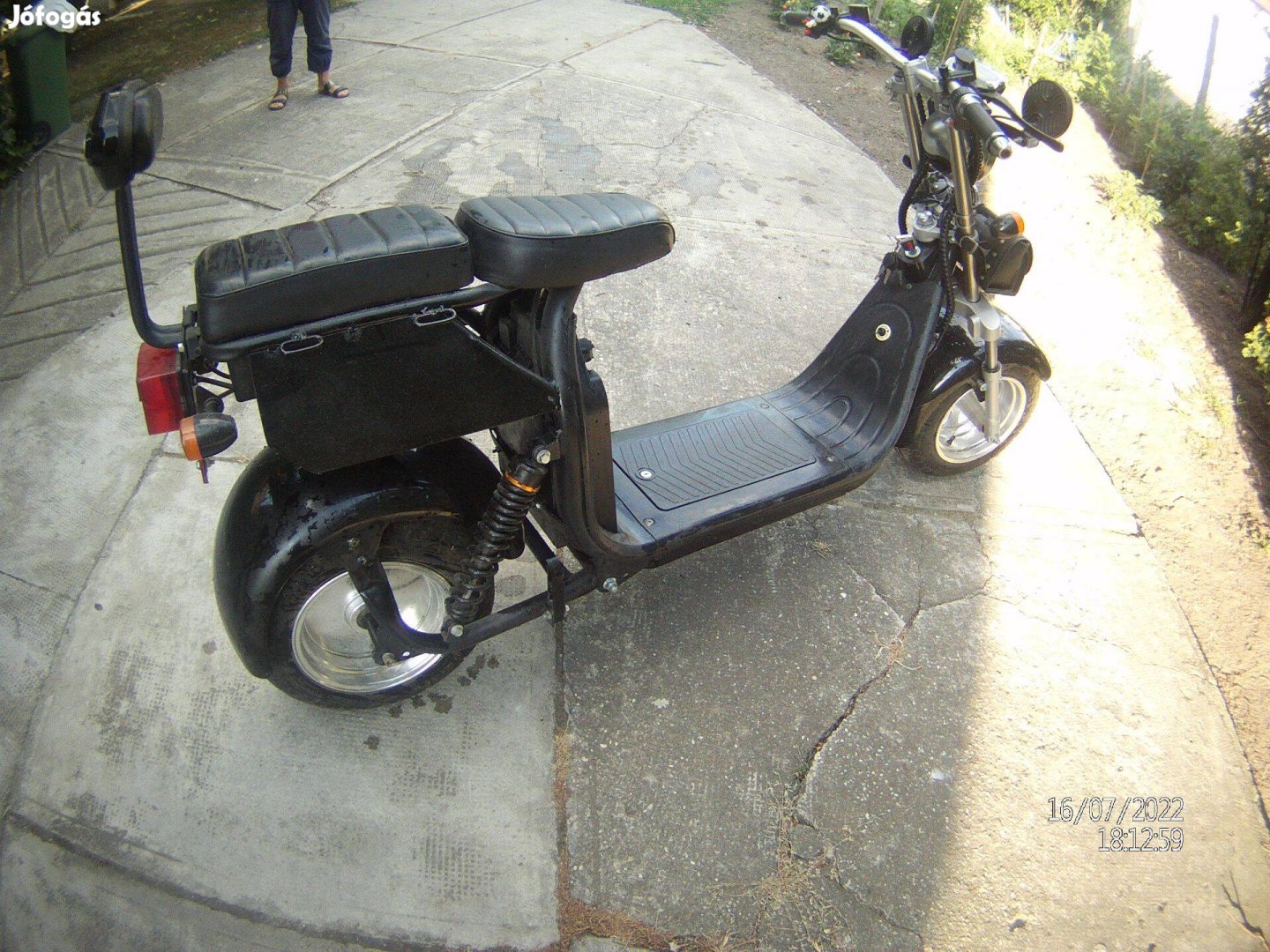 Elektromos roller robogó