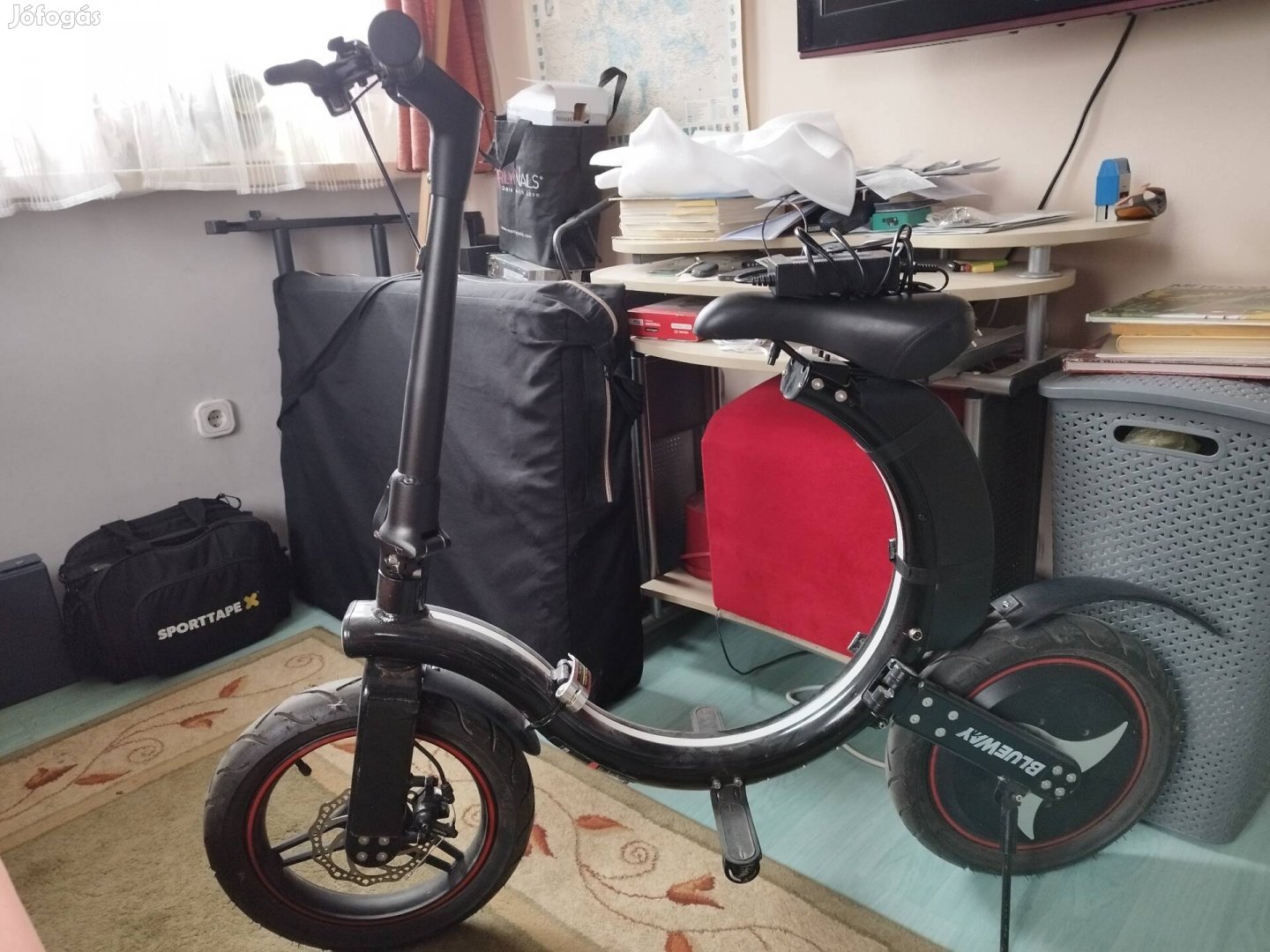 Elektromos scooter, üléses roller