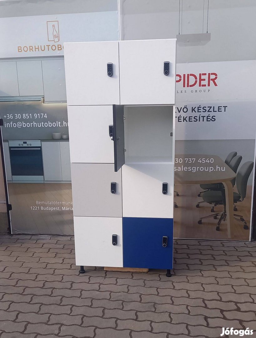 Elektromosan számzáras értékmegőrző, öltözőszekrény - használt bútor