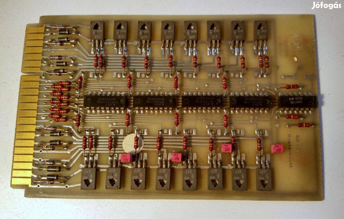 Elektronikai Alkatrész (Ver.5) teszteletlen