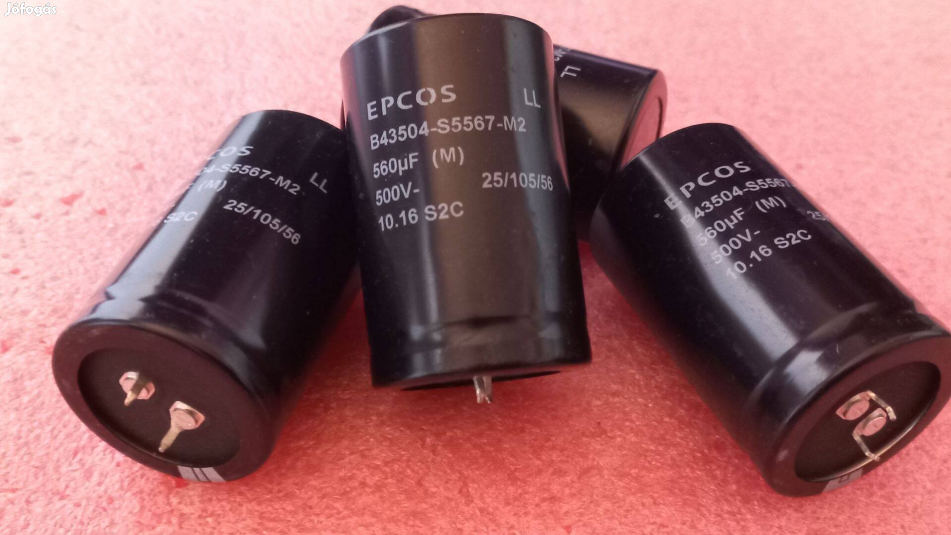 Elektronikai alkatrész 560uF 500V 105° elko csöves erősítőbe