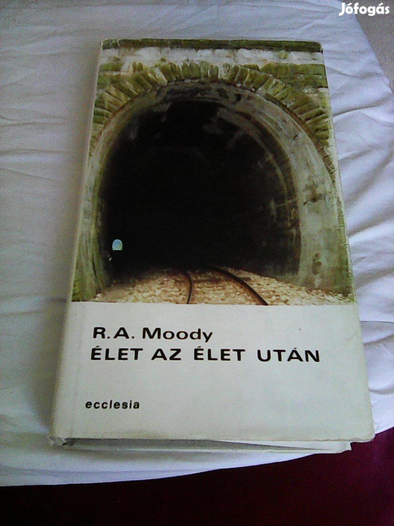 Élet Az Élet Után 1983 Moody első rész 338 old