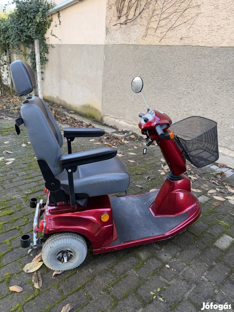 Elgo elektromos moped