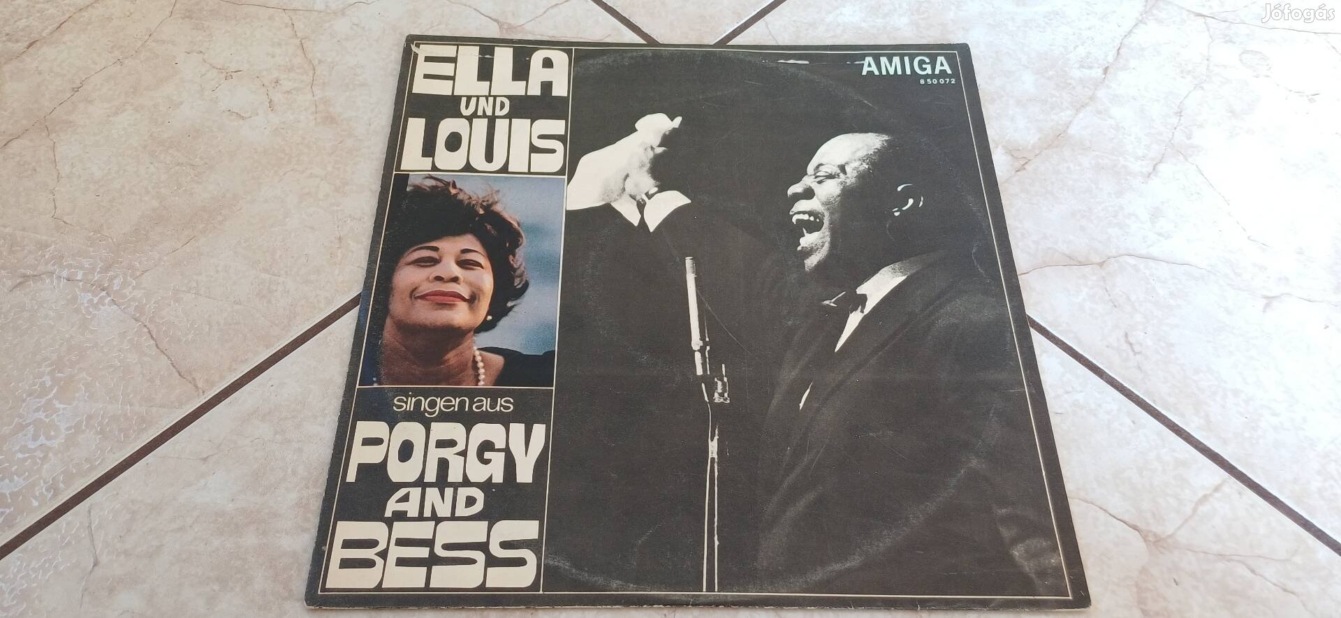 Ella und Loulis bakelit hanglemez