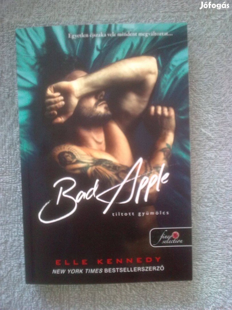 Elle Kennedy - Bad Apple - Tiltott gyümölcs / Romantikus könyv