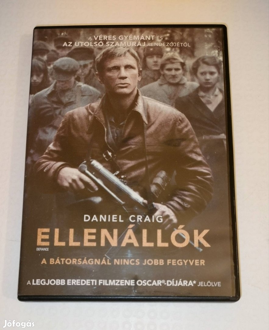 Ellenállók dvd Daniel Craig