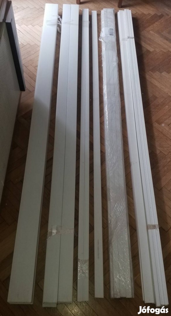 Elmark, fehér vezetékcsatornák egyben eladók