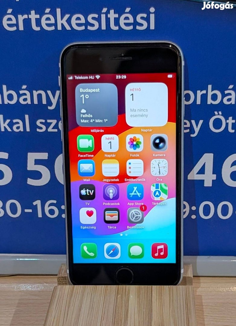 Elöl/hátul Fóliás, iphone SE (2020), 128GB, Független, akku 82%, Garan