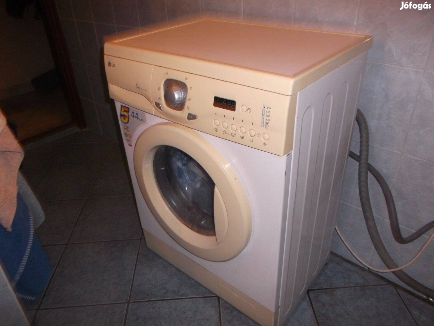 Előltöltős mosógép