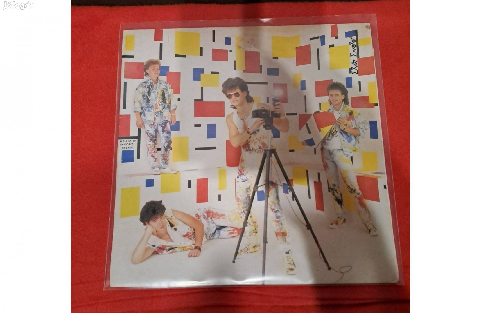 Első Emelet - IV. LP