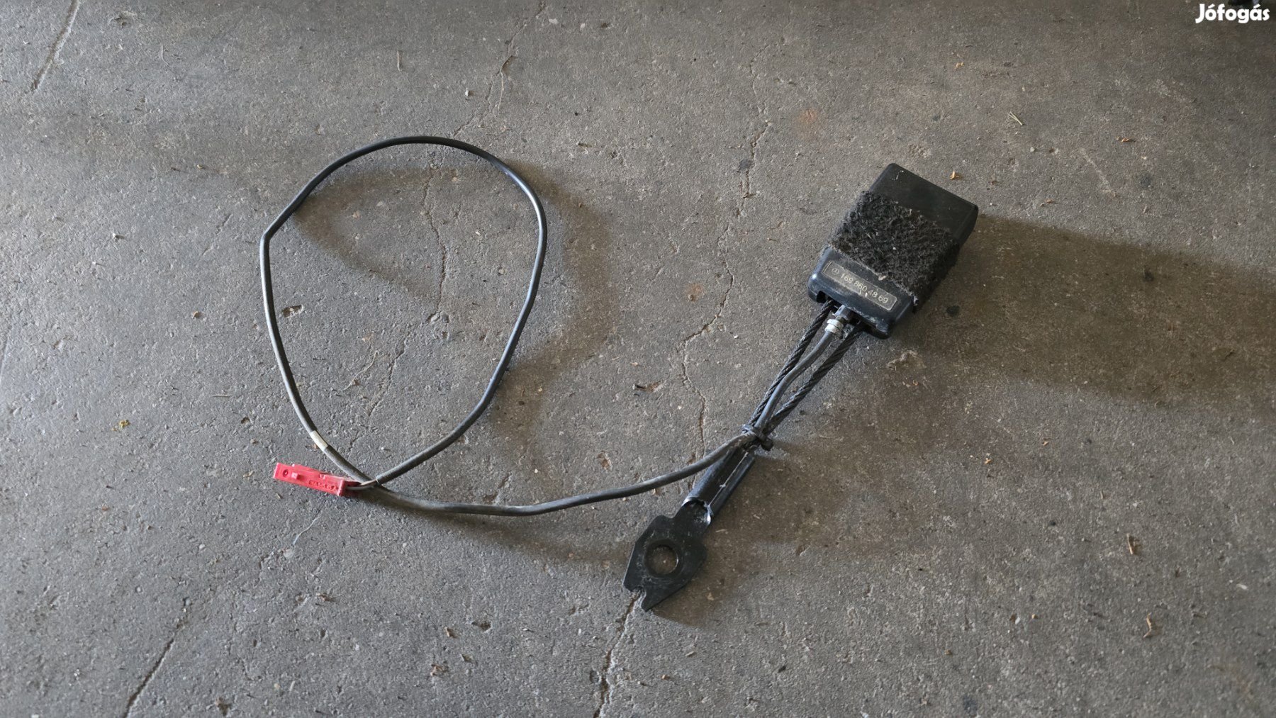 Első biztonságiöv csatt A1698605369 eladó