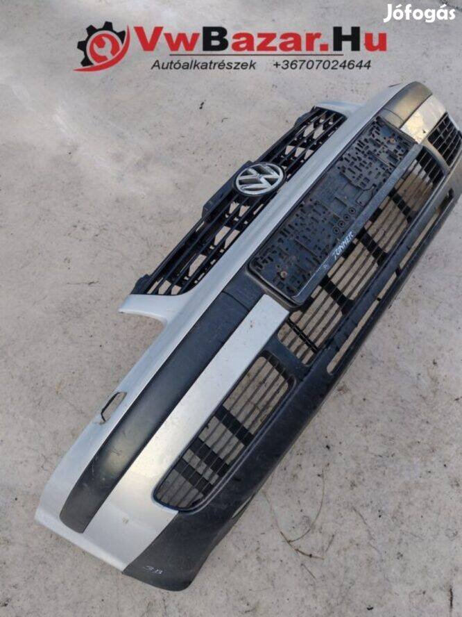 Első lökhárító VW Passat B5 3b0807231 ezüst