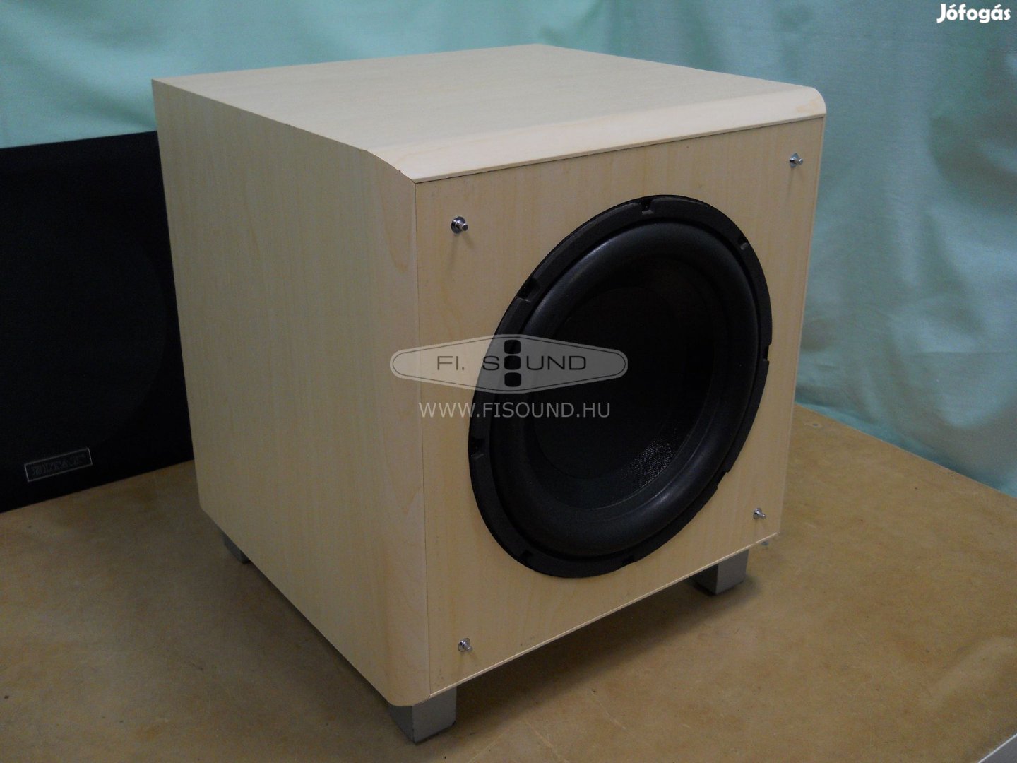 Eltax Symphony sub ,330W, aktív subwoofer 25cm-s gumiperemes