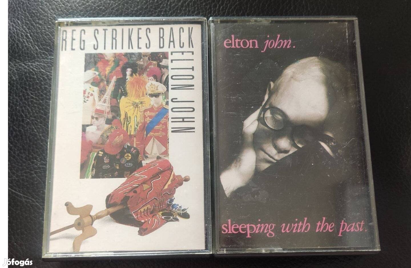 Elton John kazetta - Reg Strikes Back / Sleeping with the past