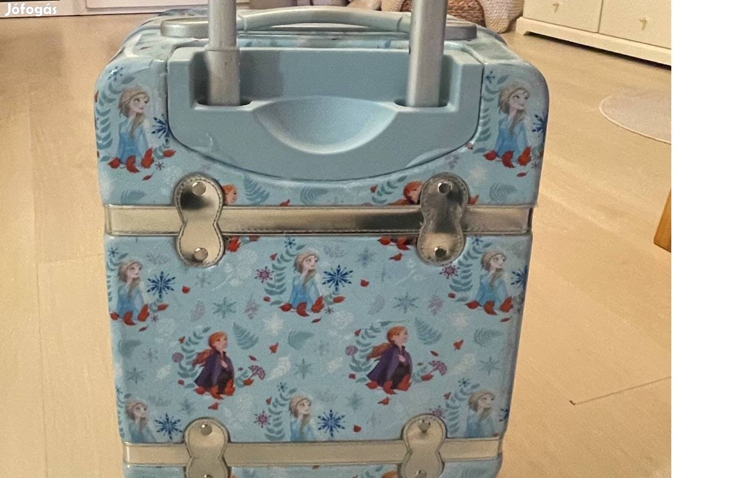 Elza Disney bőrönd