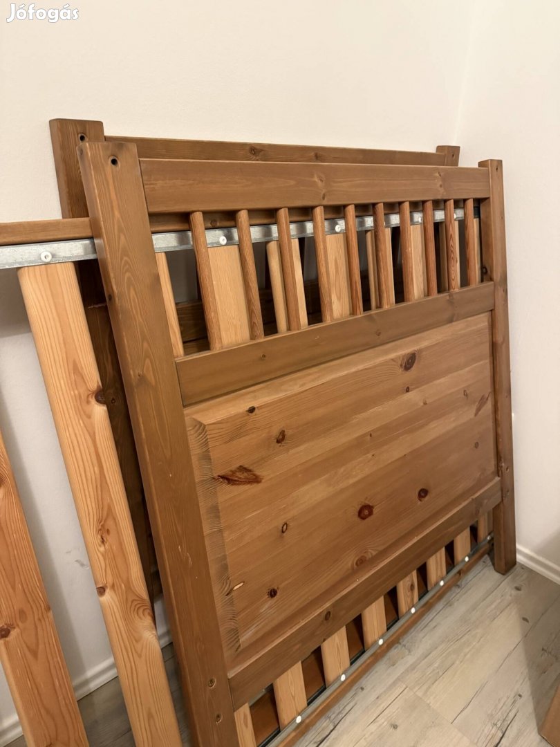 Emeletes ágy2db szimpla ágy-Utolsó Esély