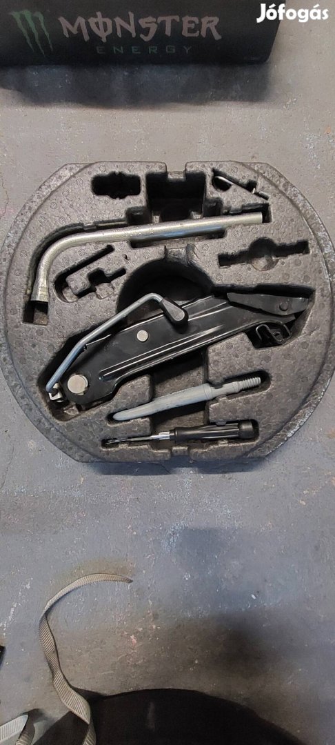 Emelő és szerszám Volkswagen