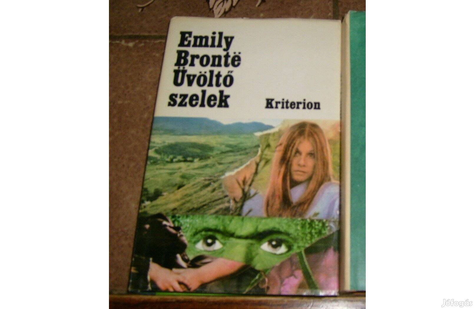 Emily Bronte - Üvöltő szelek c. könyv