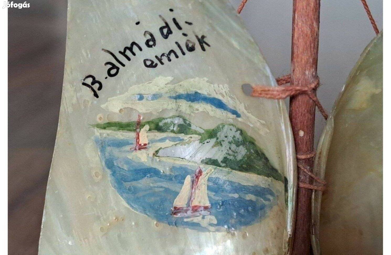 Emlék kagylóból Balatonalmádi