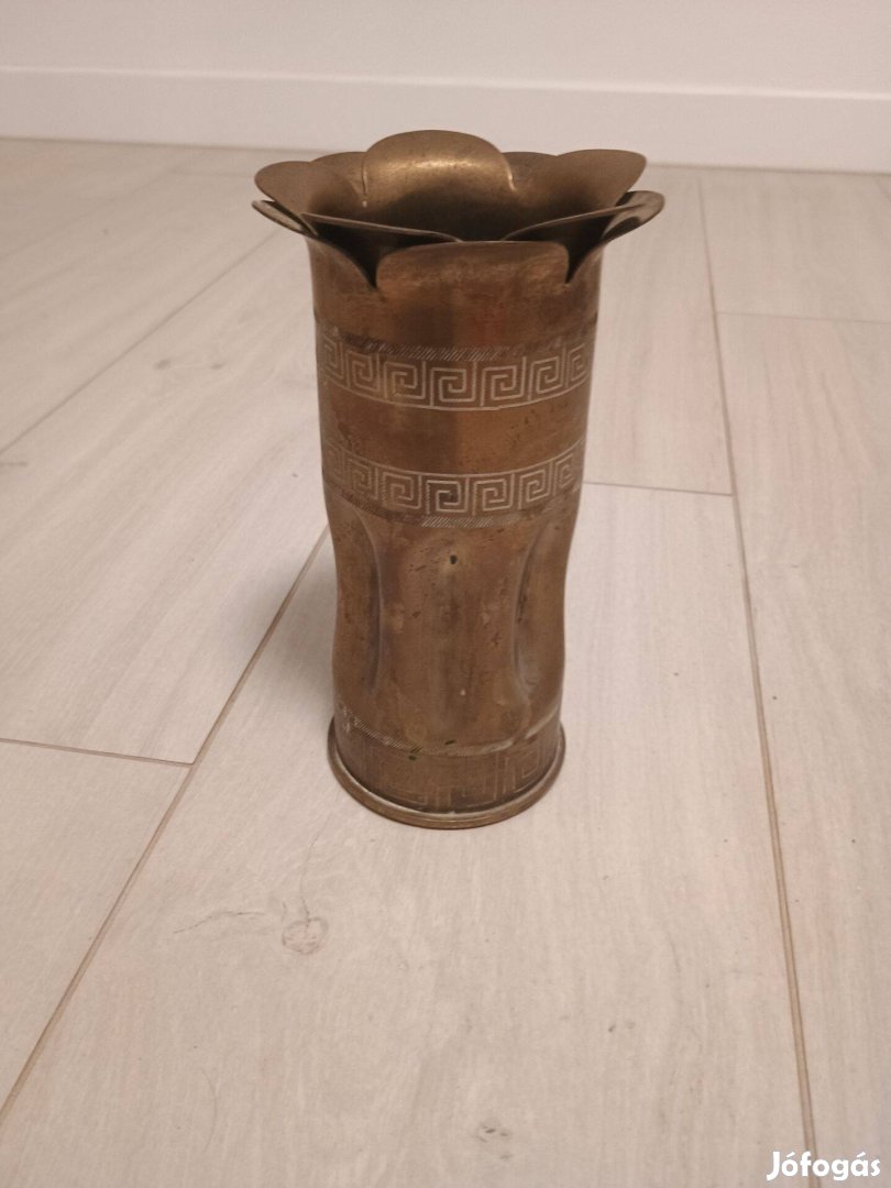 Emlék váza réz