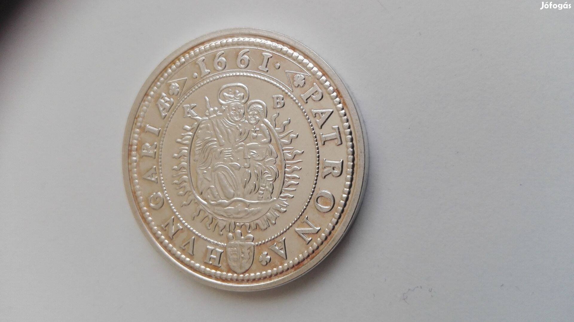 Emlékérem Ezüstözött 1661-es XV krajcáros szép db
