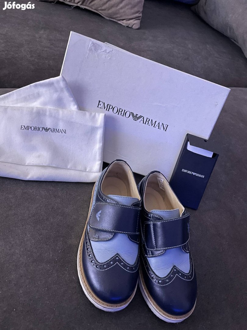 Emporio Armani kisfiú cipő 