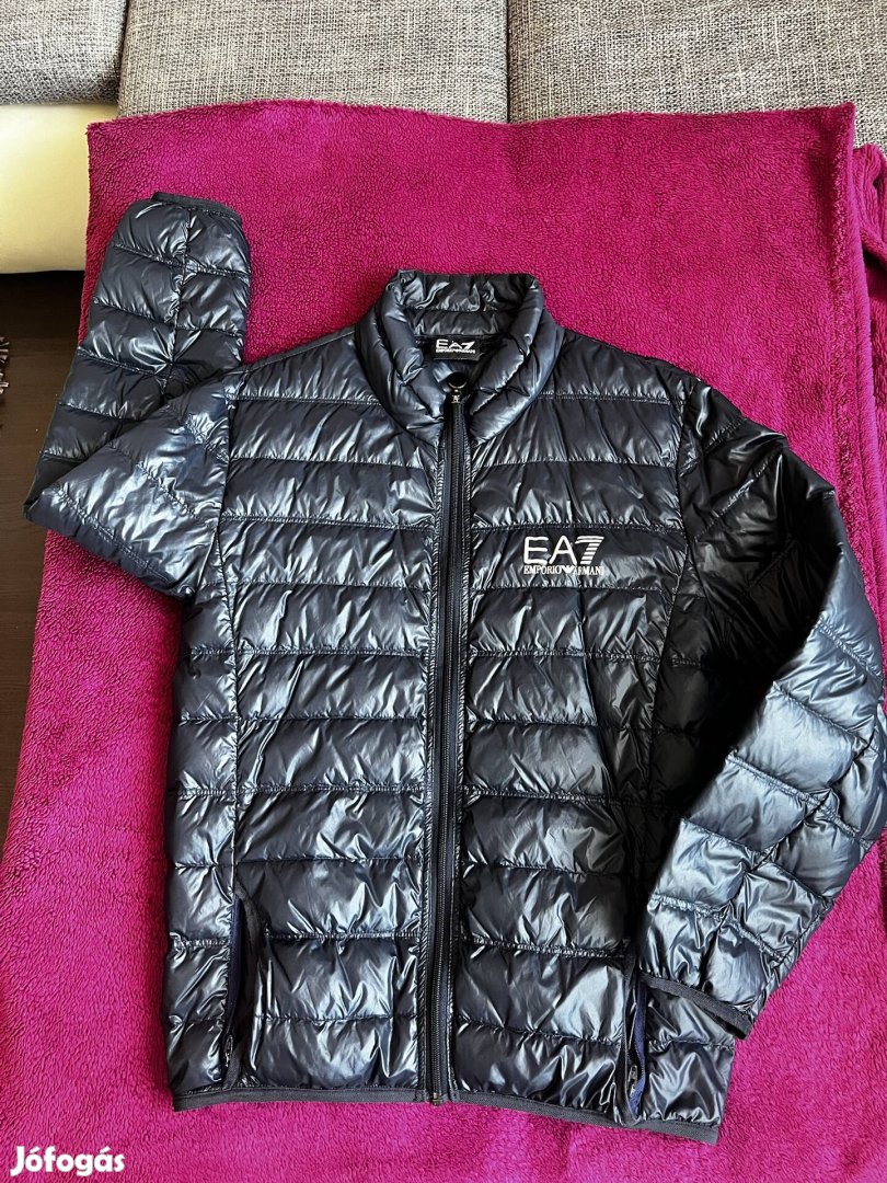 Emporio Armani szinte Új nöi dzseki S
