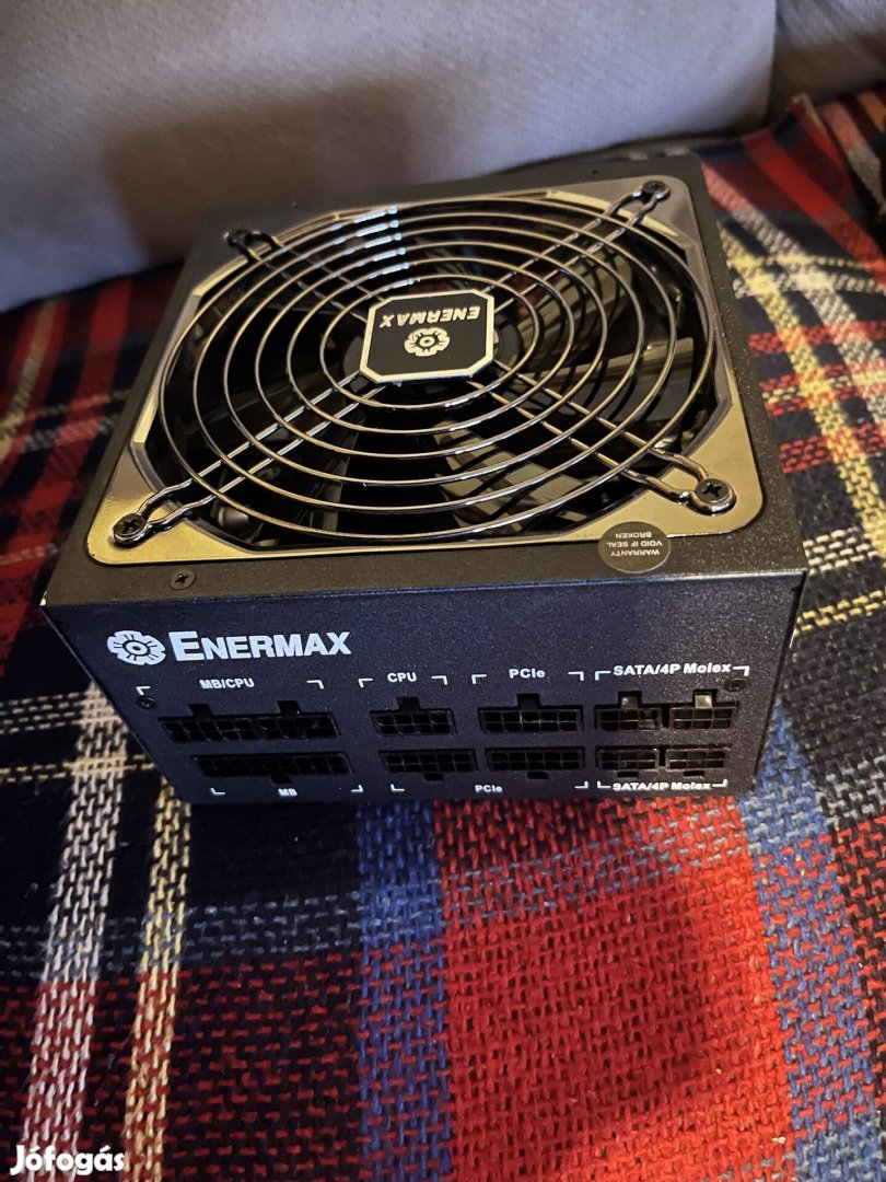 Enermax Platimax 1050w moduláris tápegység eladó