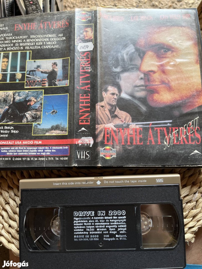 Enyhe átverés vhs