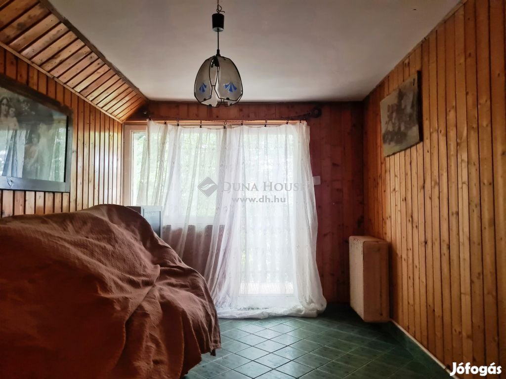 Enyingi eladó 122 nm-es ház