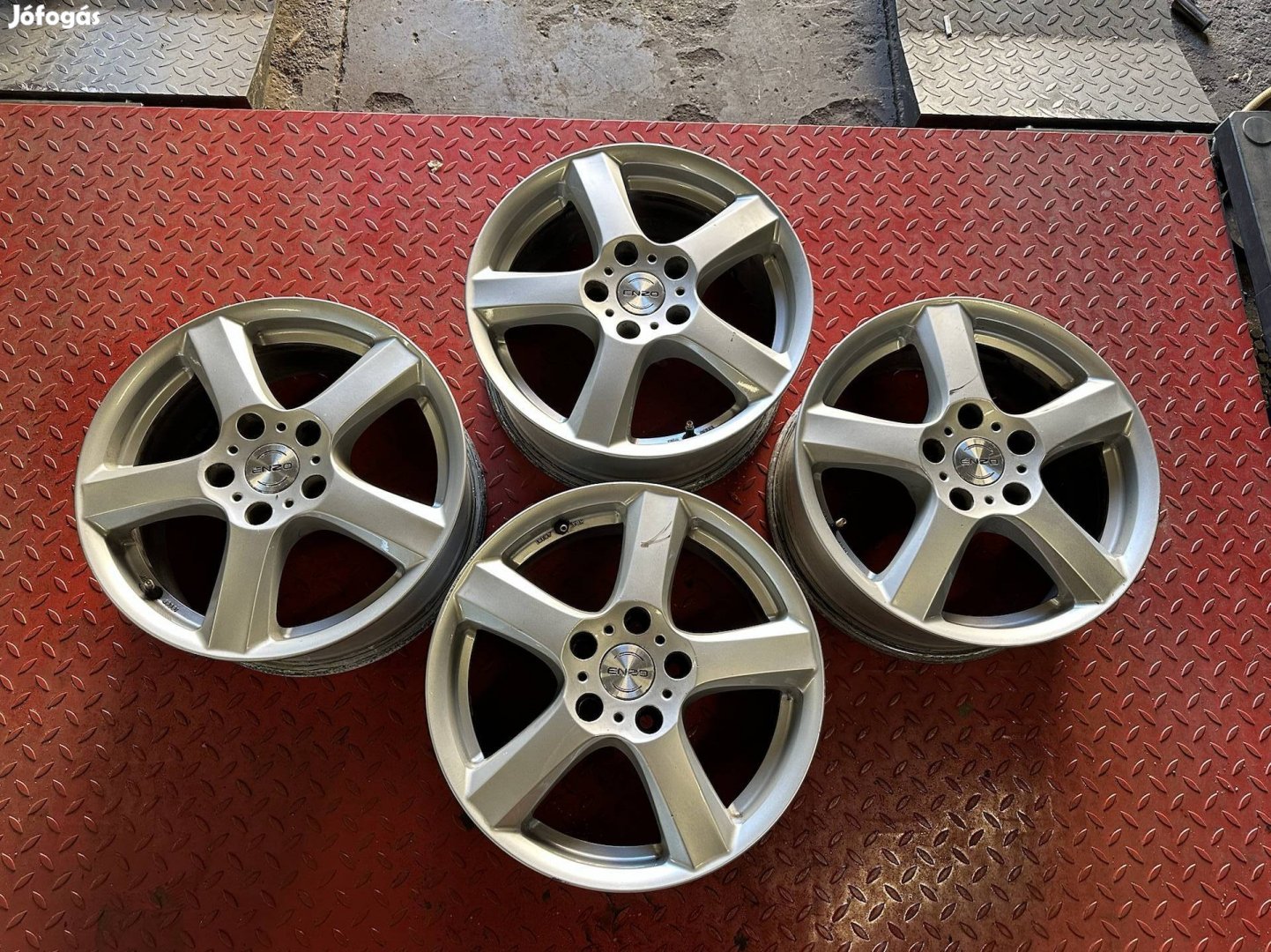 Enzo 16 Alufelni Audi Vw Skoda Seat 5x112