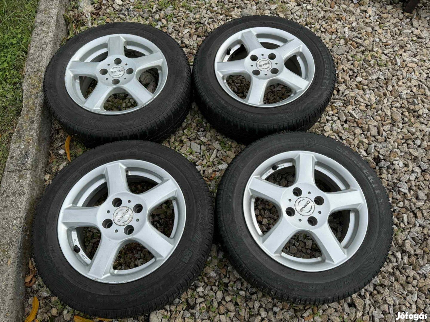 Enzo alufelni 4x100 Semperit 175/65 R14 gumikkal
