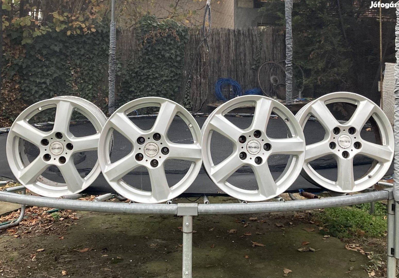 Enzo könnyűfém felni