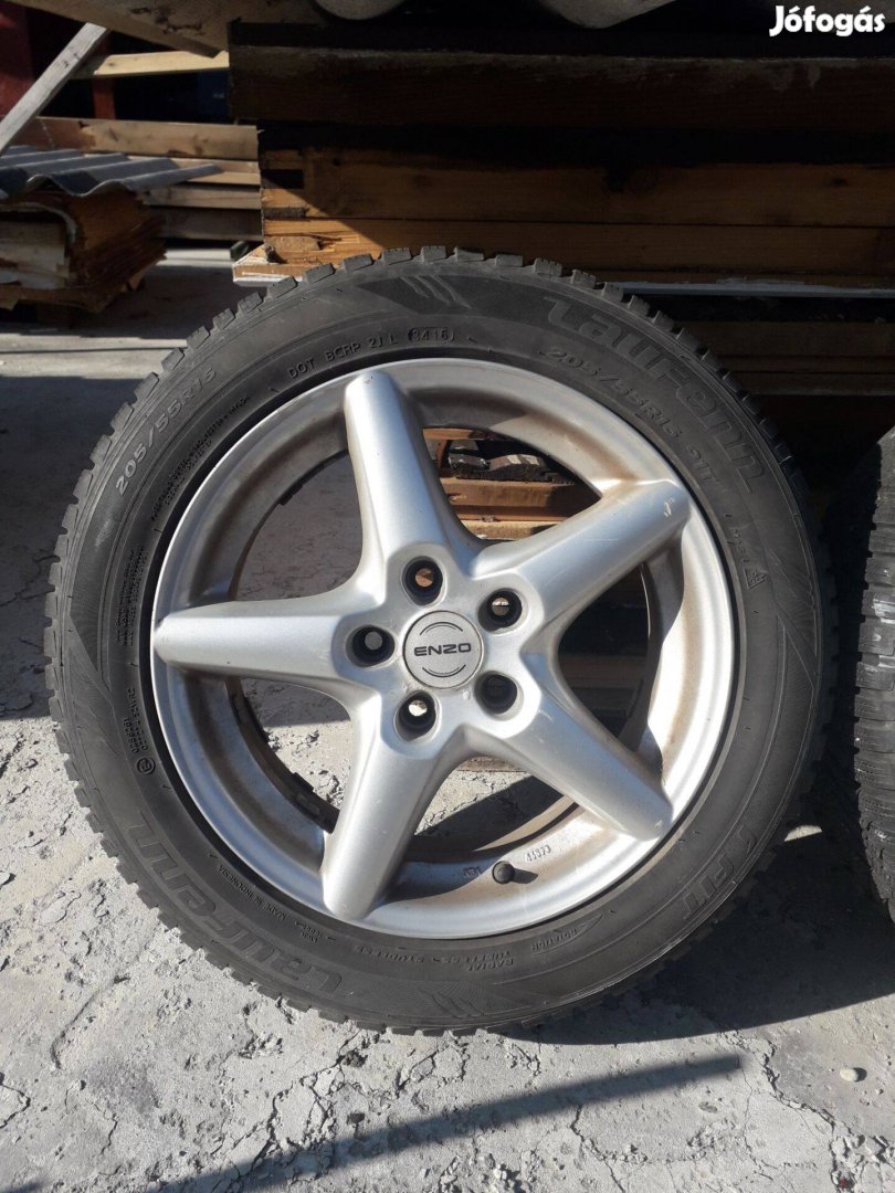 Enzo télikerék