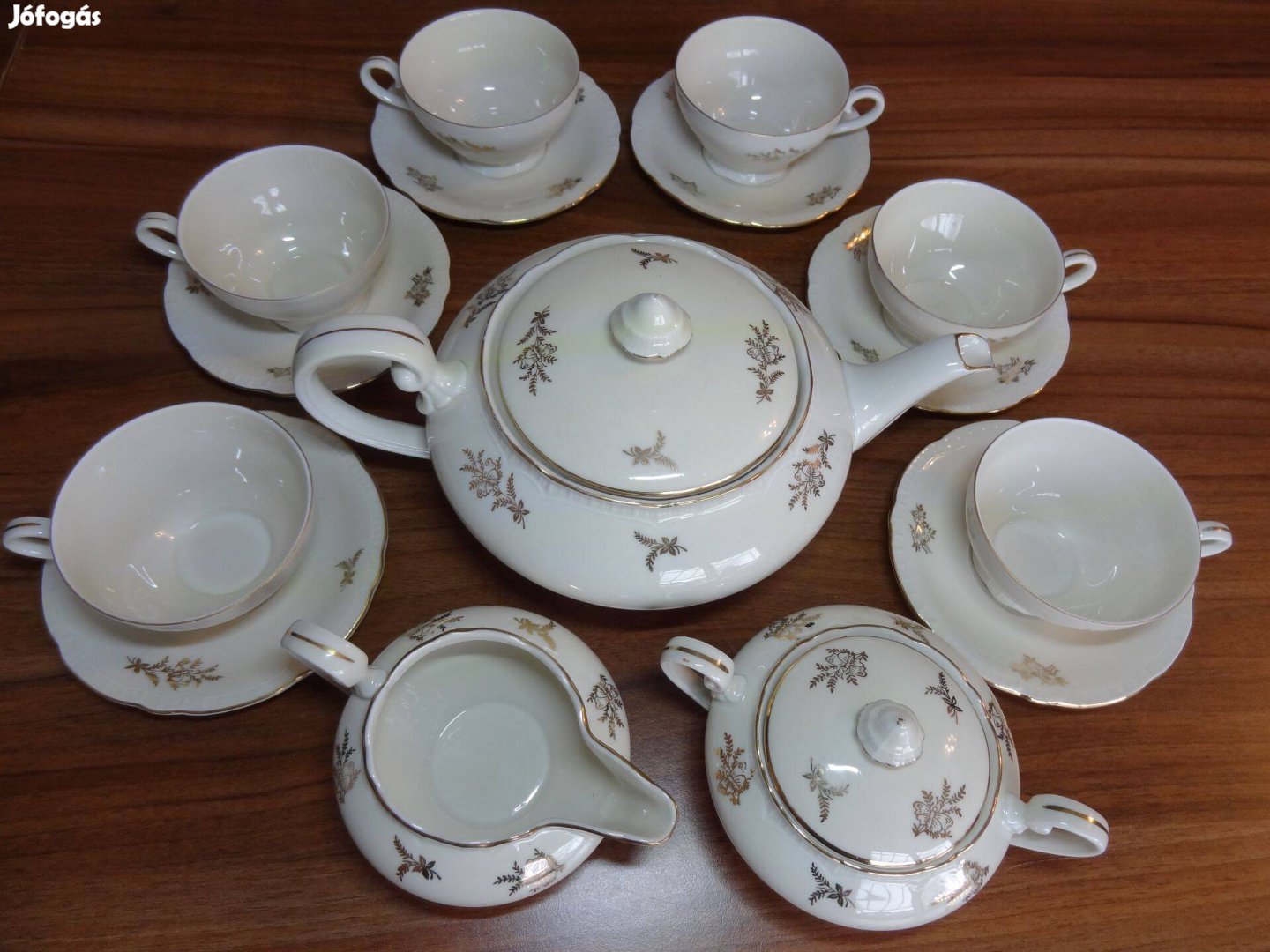 Epiag aranyozott porcelán teáskészlet - 15 darabos