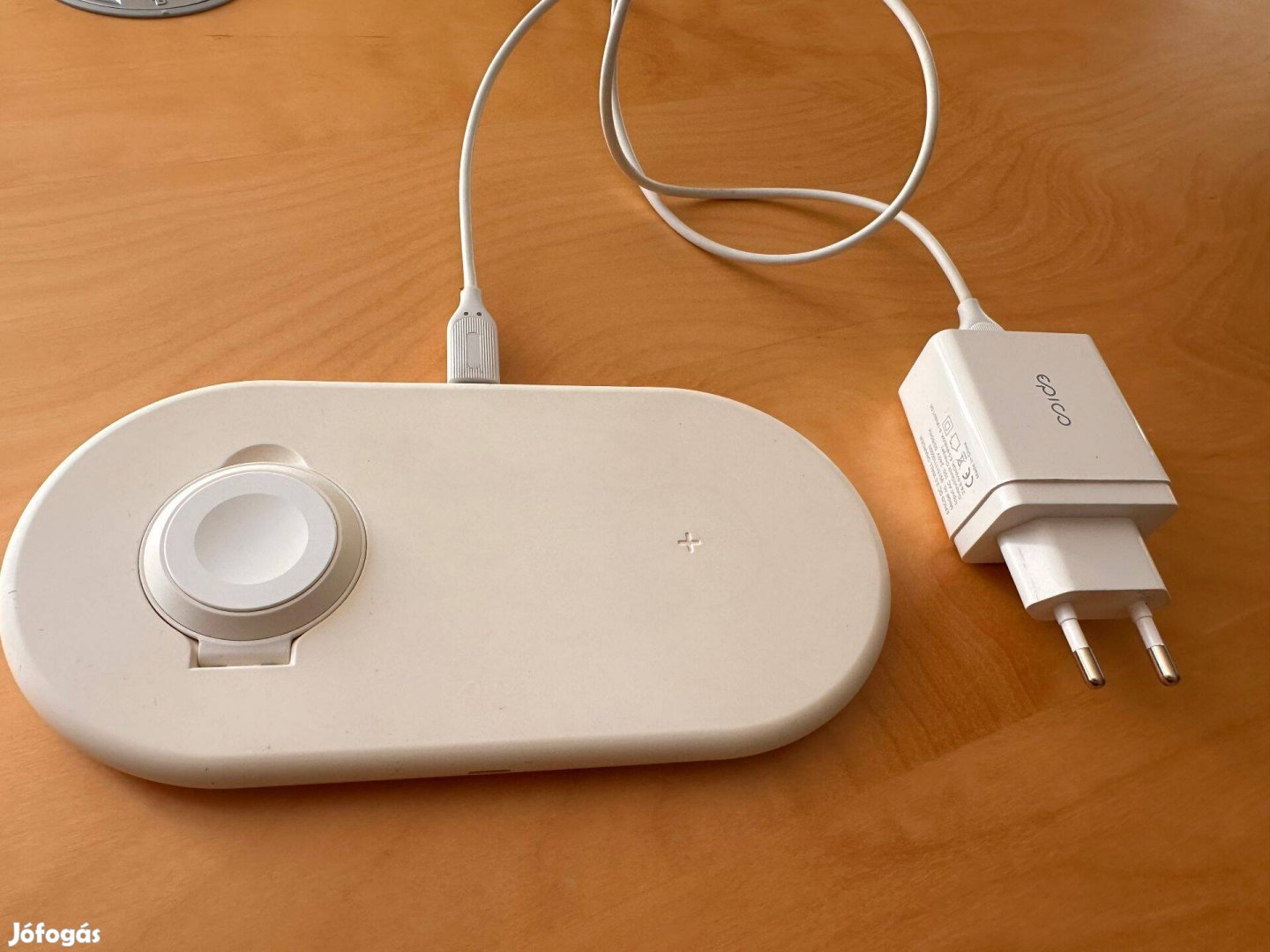 Epico Wireless Charging Base Apple Watch és iphone eszközökhöz