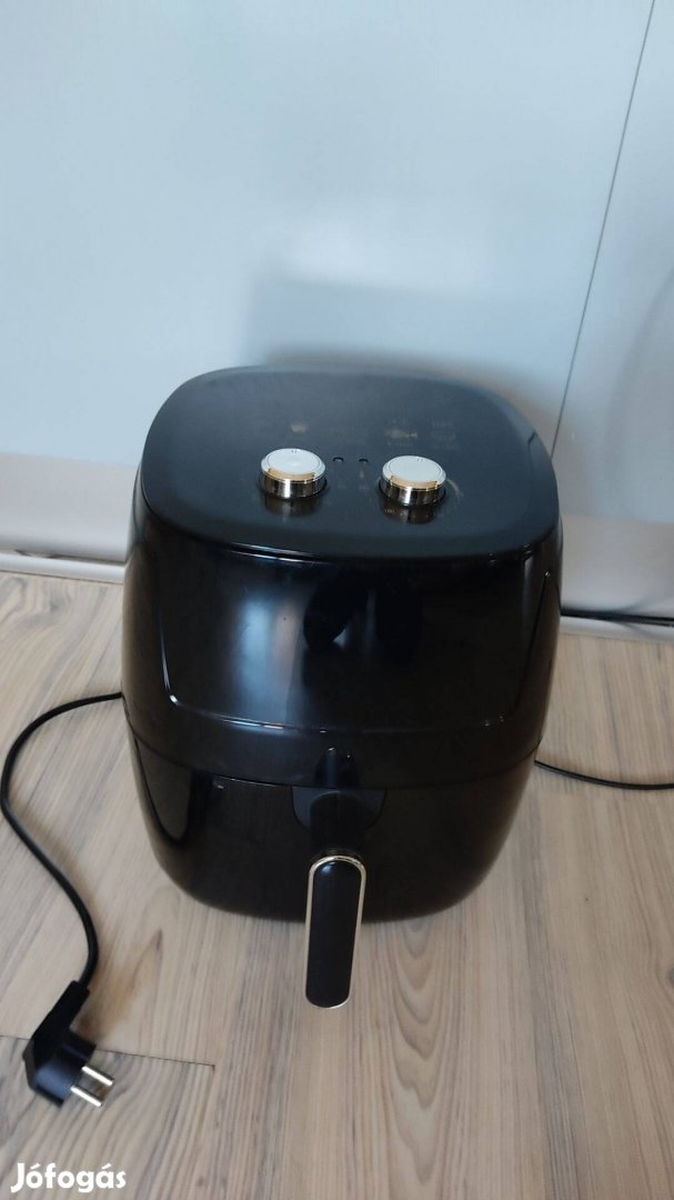 Epiq 1350 Wattos Airfryer nagy méretű, új állapotban eladó