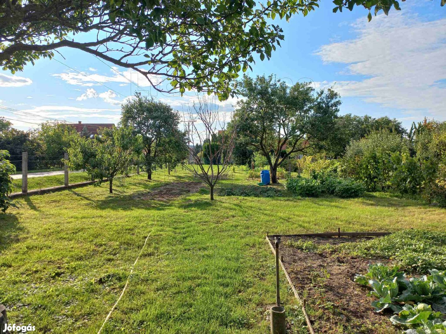 Építési telek Papkeszi központjában