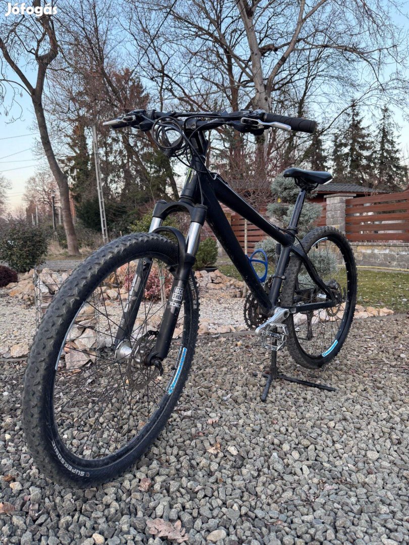 Épített Dirth Bike