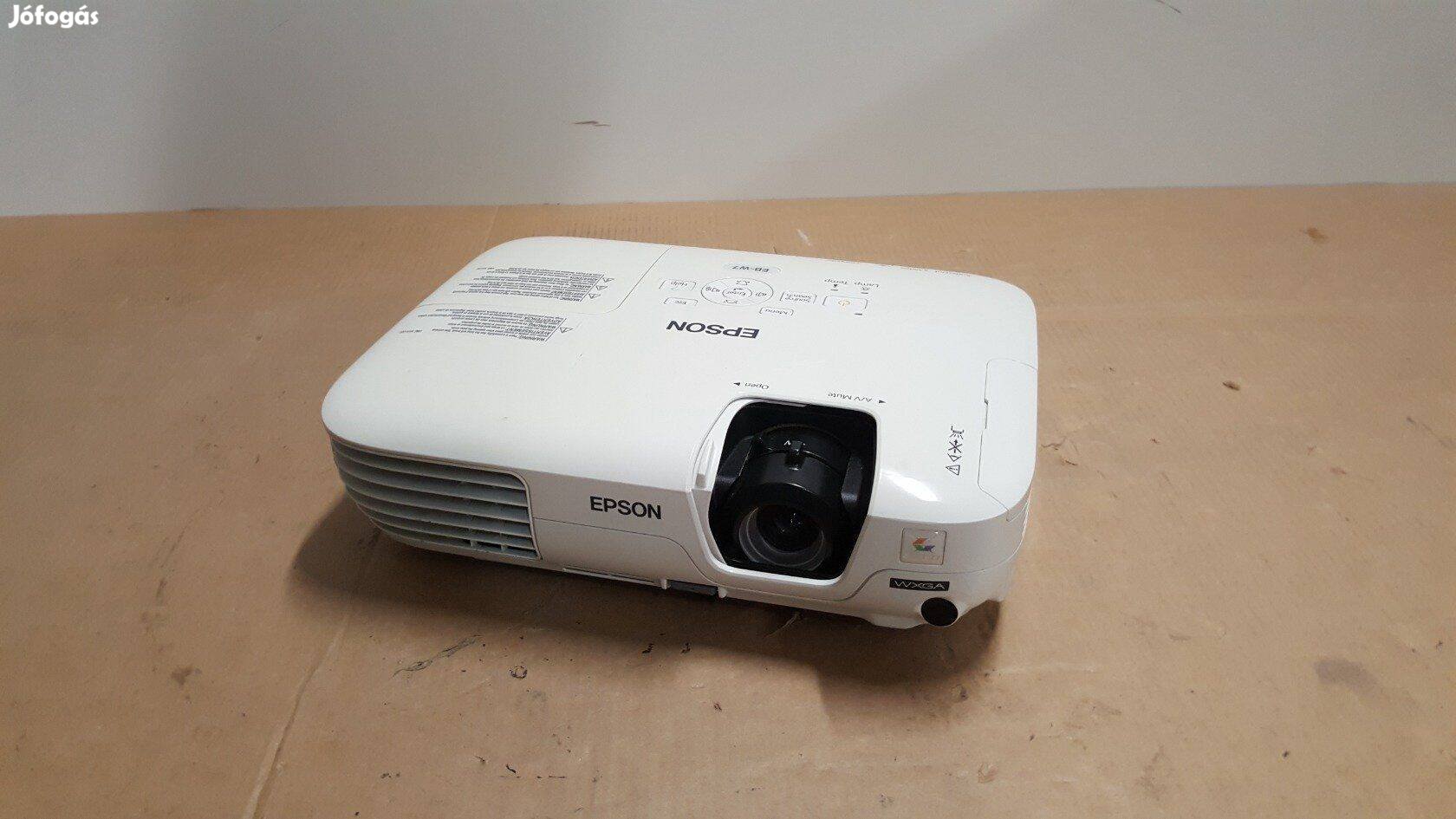 Epson EB-W7 projektor 2200Ansi 1280x800 új izzó