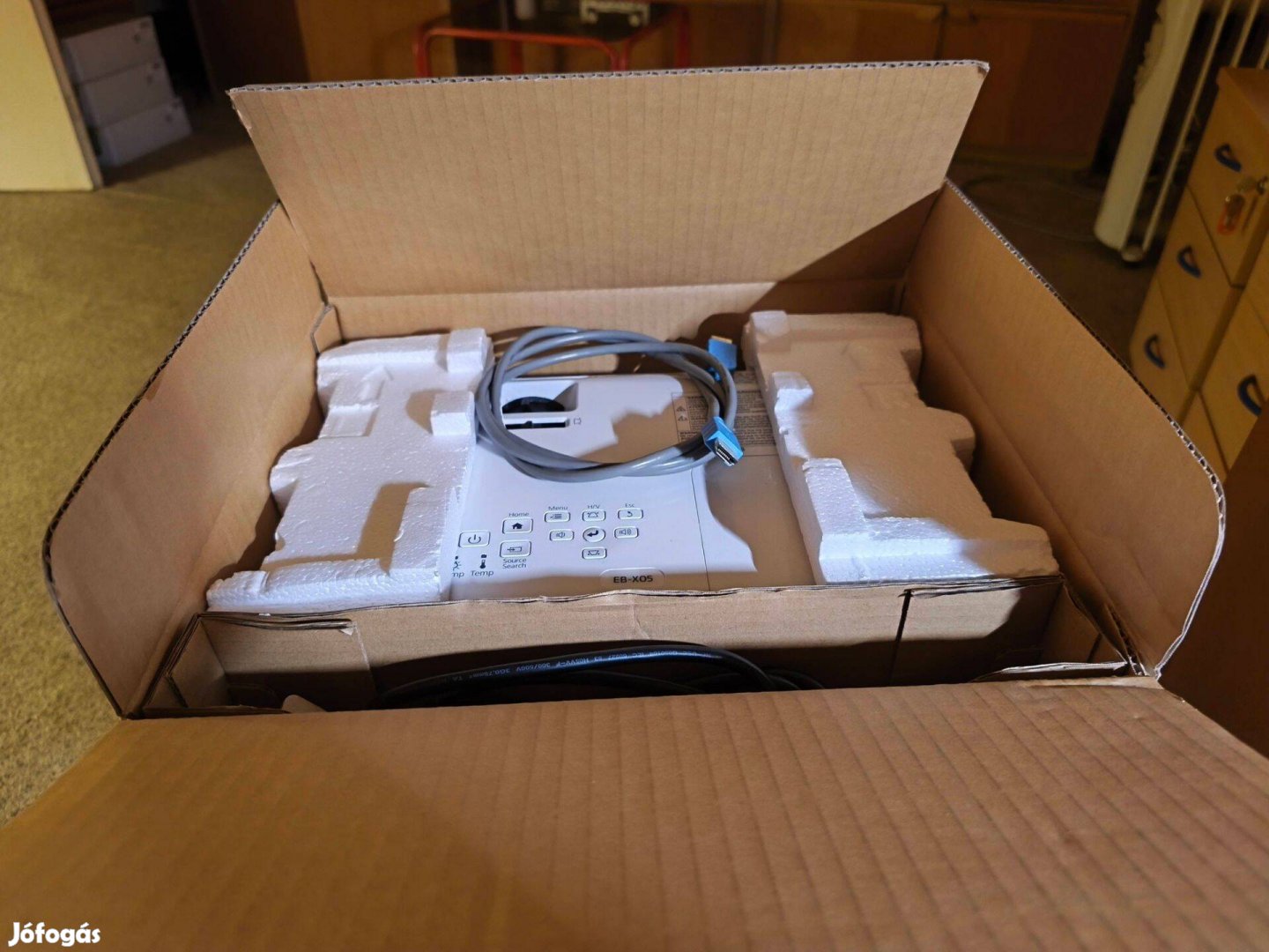 Epson EB-X05 Uj projektor