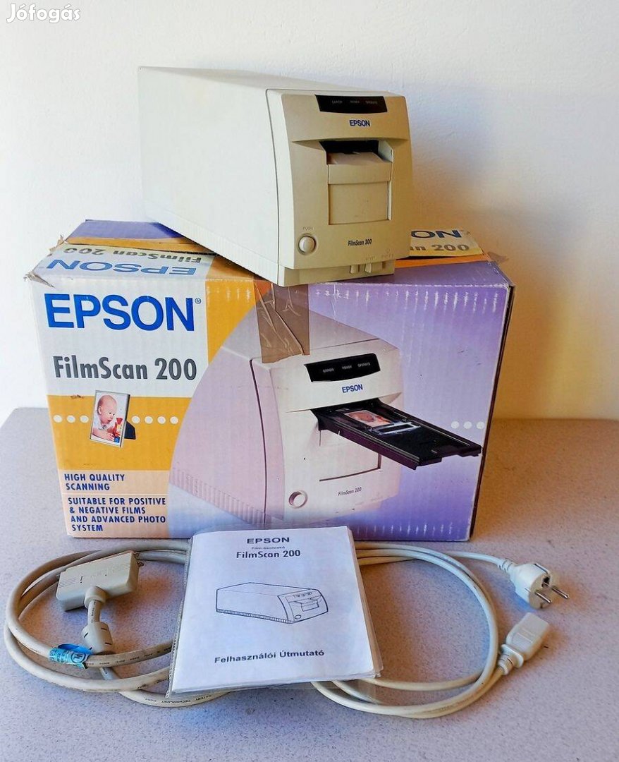 Epson Filmscan eredti dobozában SCSI csatolóval, leírással eladó