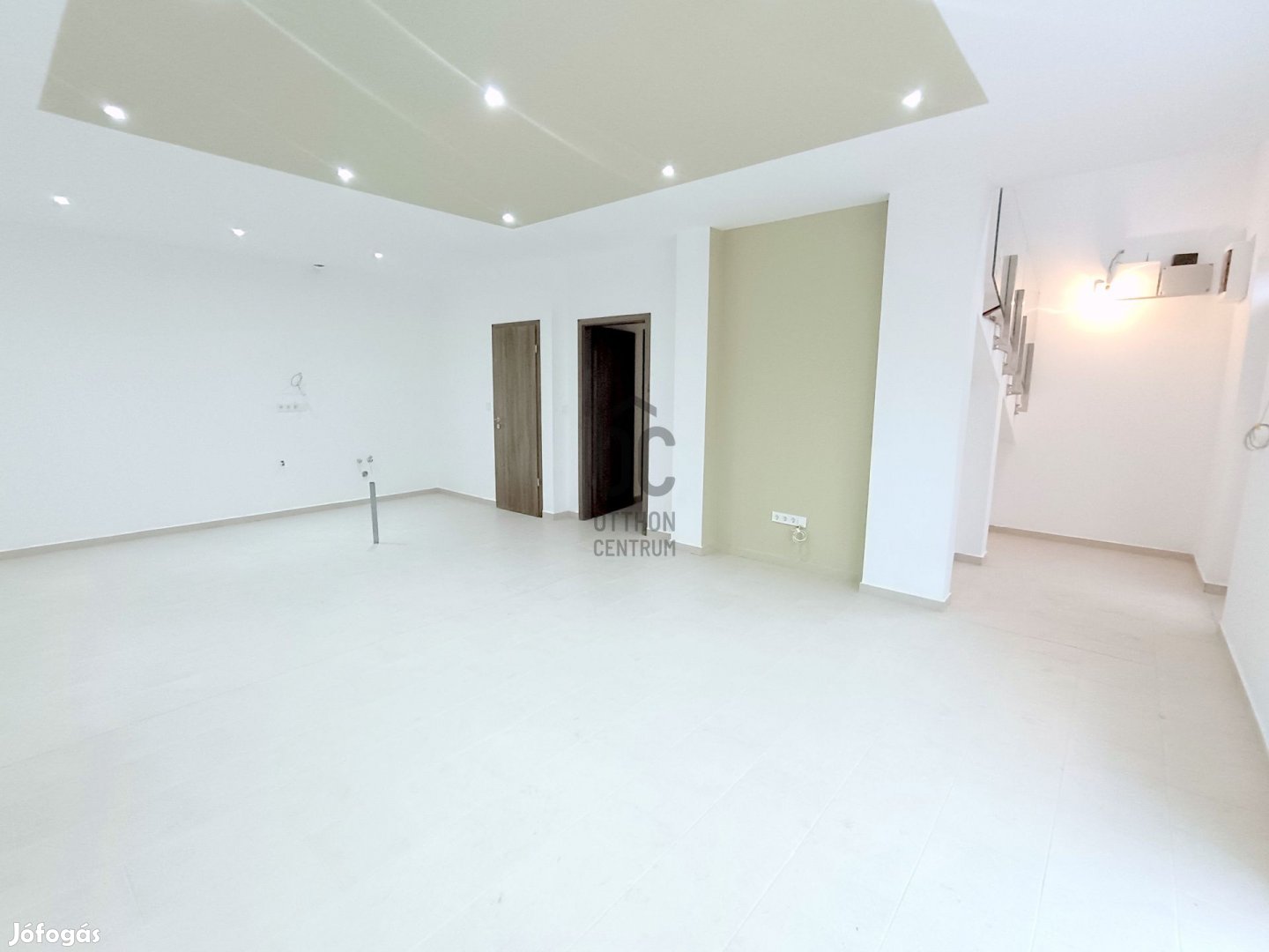 Erdőkertesi eladó új építésű tégla társasházi lakás