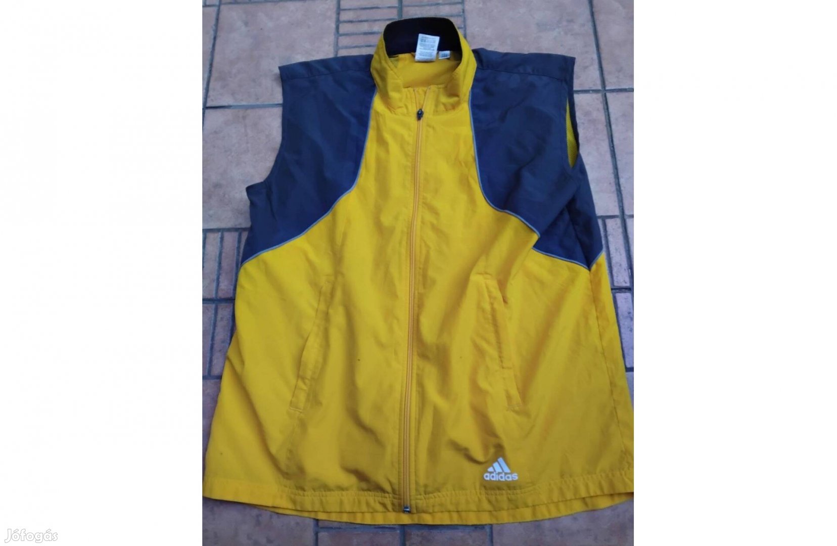 Eredeti Adidas mellény L XL
