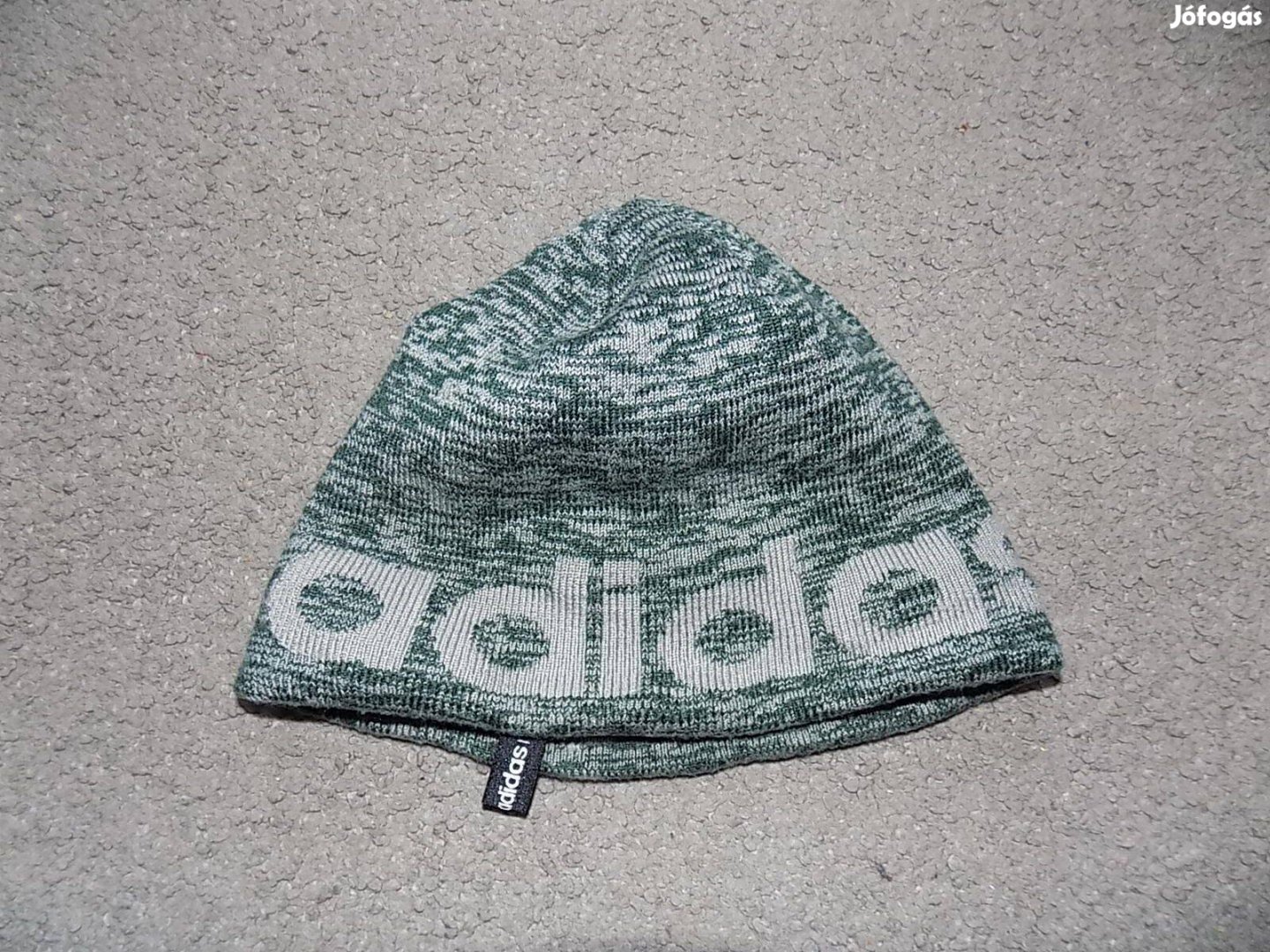 Eredeti Adidas neo kötött gyerek sapka